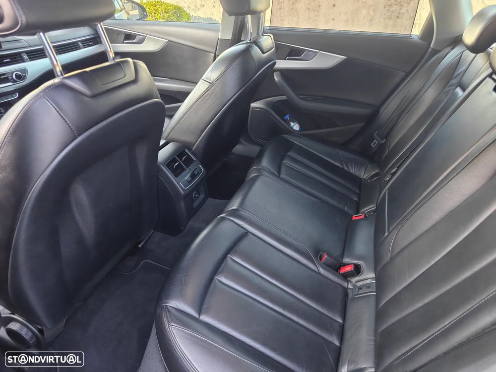 Audi A4 Avant 2.0 TDI Advance S tronic - 9