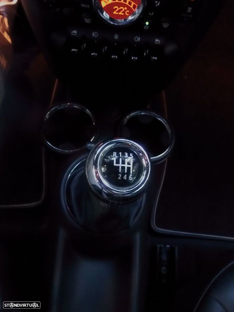 MINI 3 Portas Cooper D - 10