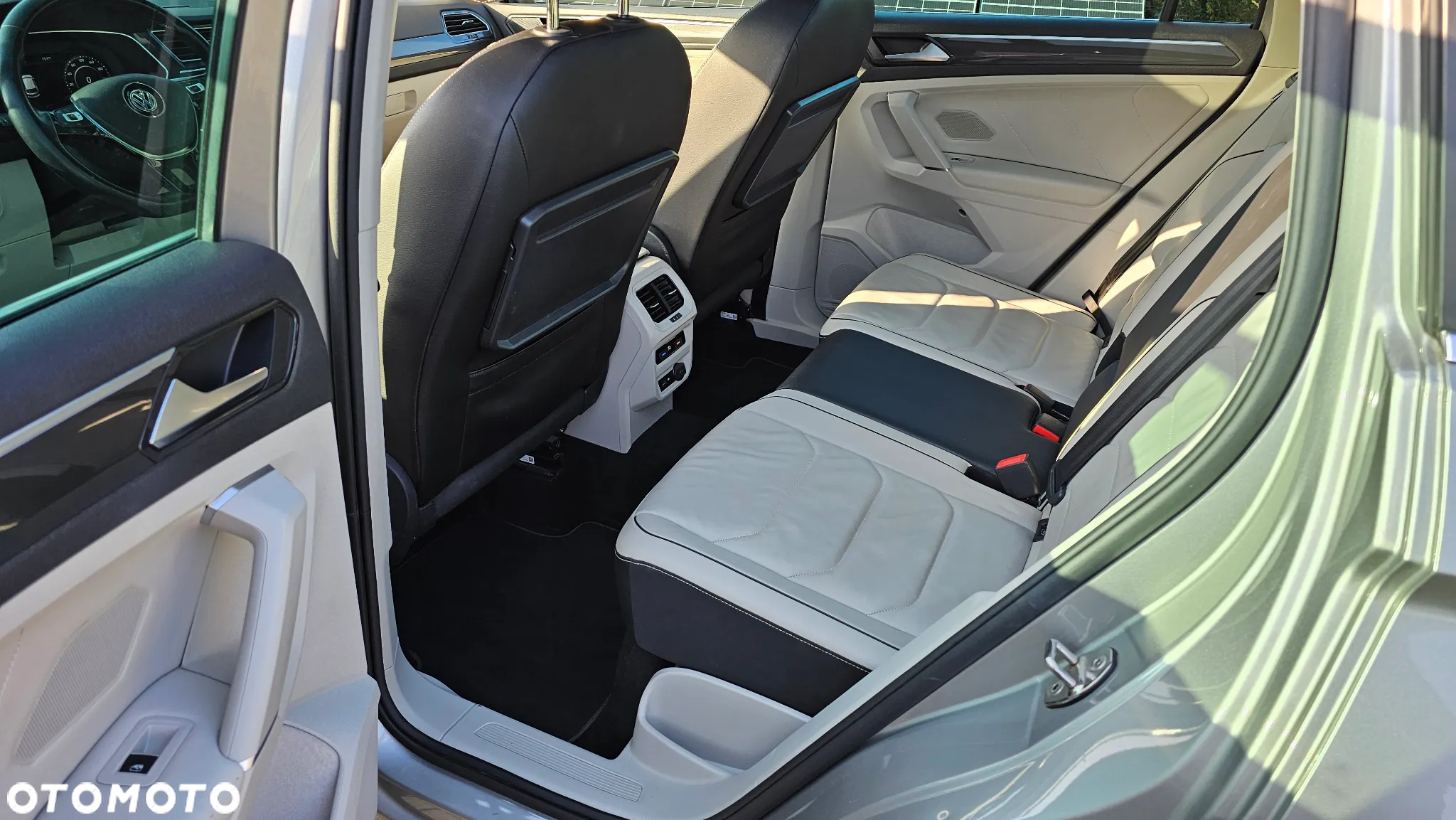 Volkswagen Tiguan 1.4 TSI 4Motion (BlueMotion Technology) DSG Highline - 9