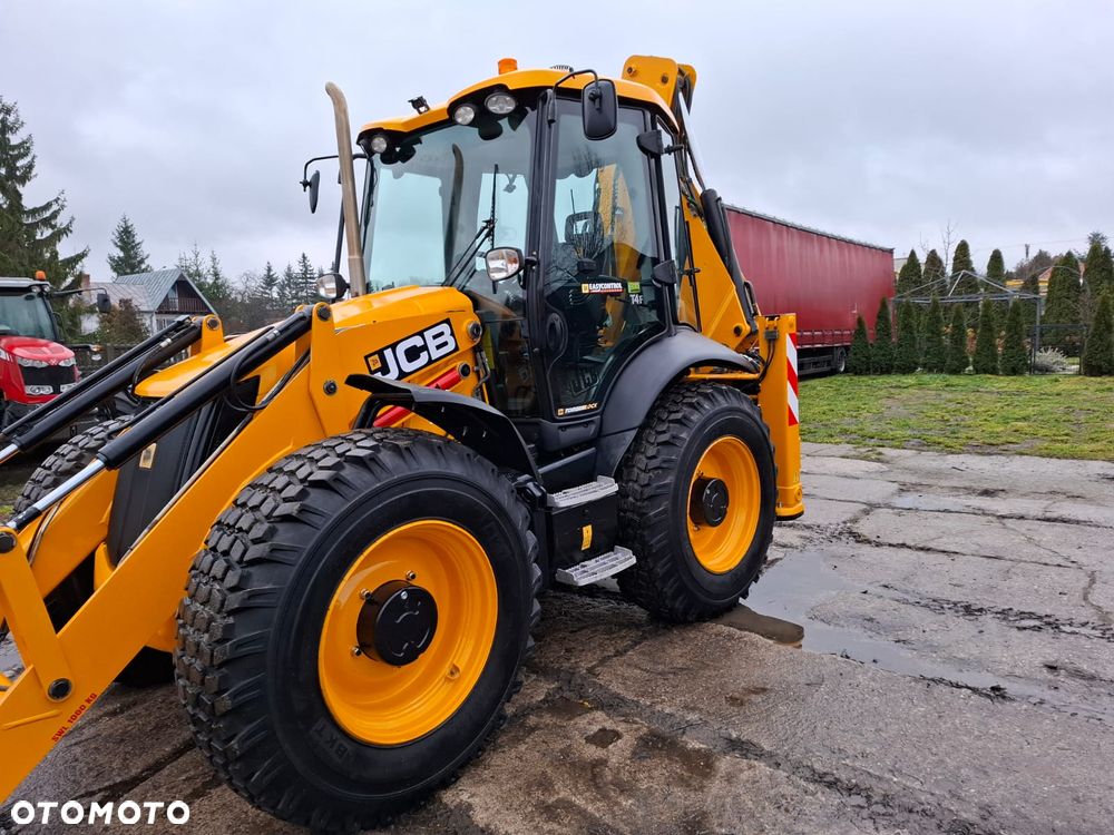 JCB 4CX - 20