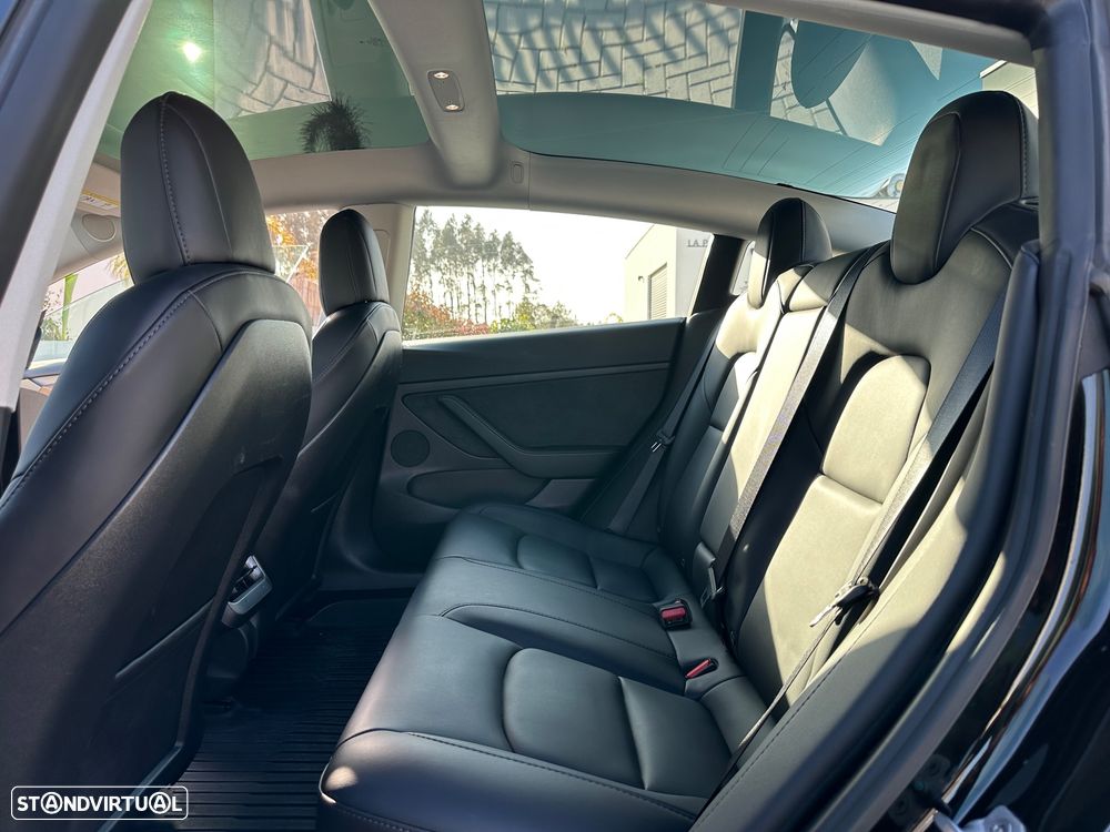 Tesla Model 3 Performance Dual Motor AWD - 27