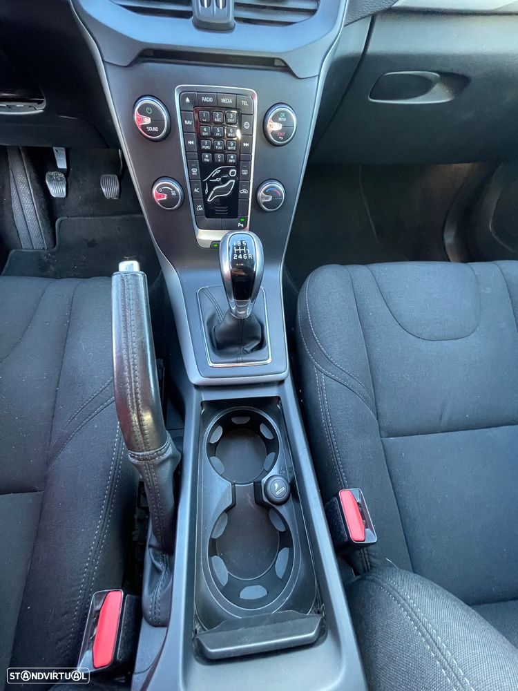 Volvo V40 2.0 D2 Kinetic - 23