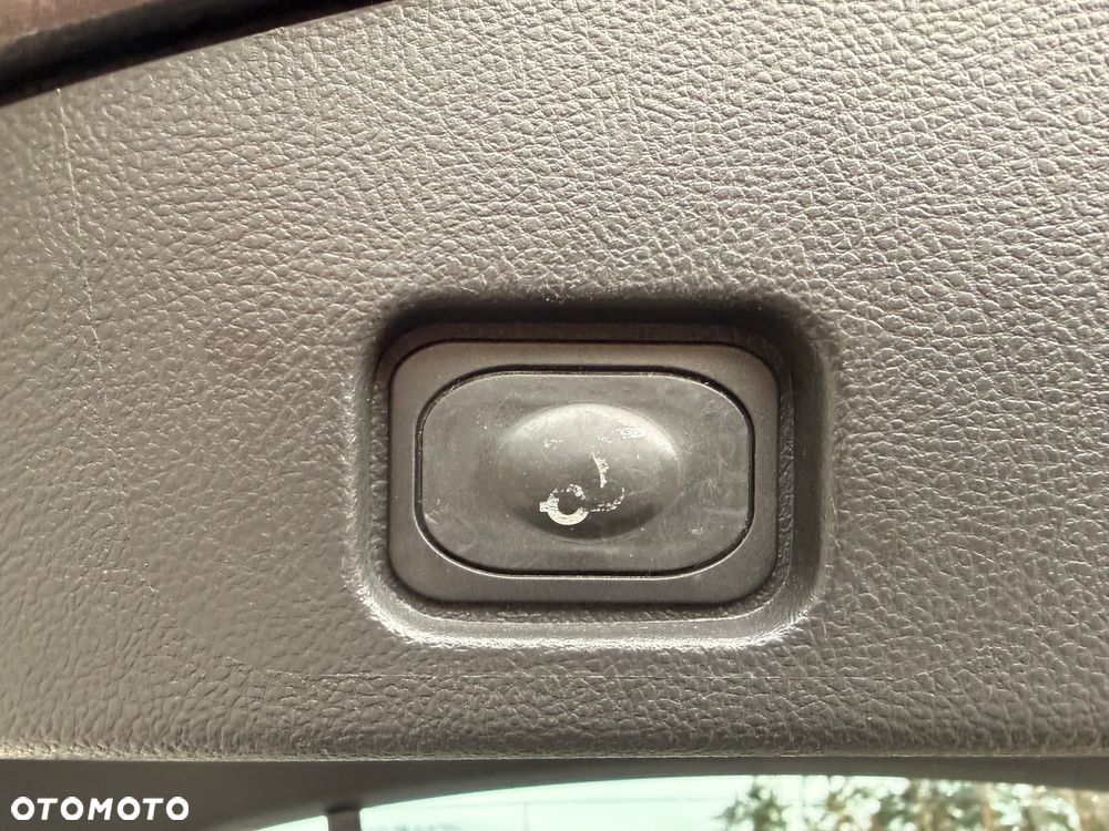 Ford Mondeo 2.0 TDCi Titanium PowerShift - 22