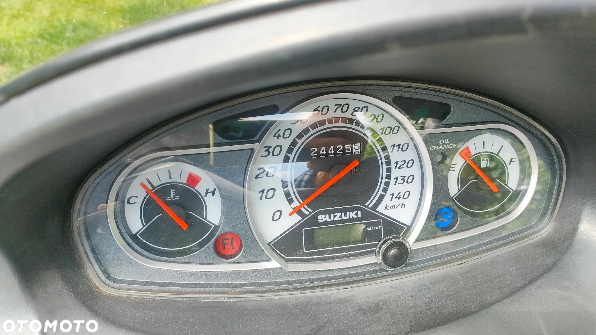 Suzuki Burgman - 4