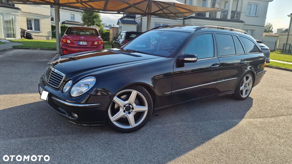Mercedes-Benz Klasa E 320 CDI T Avantgarde - 2