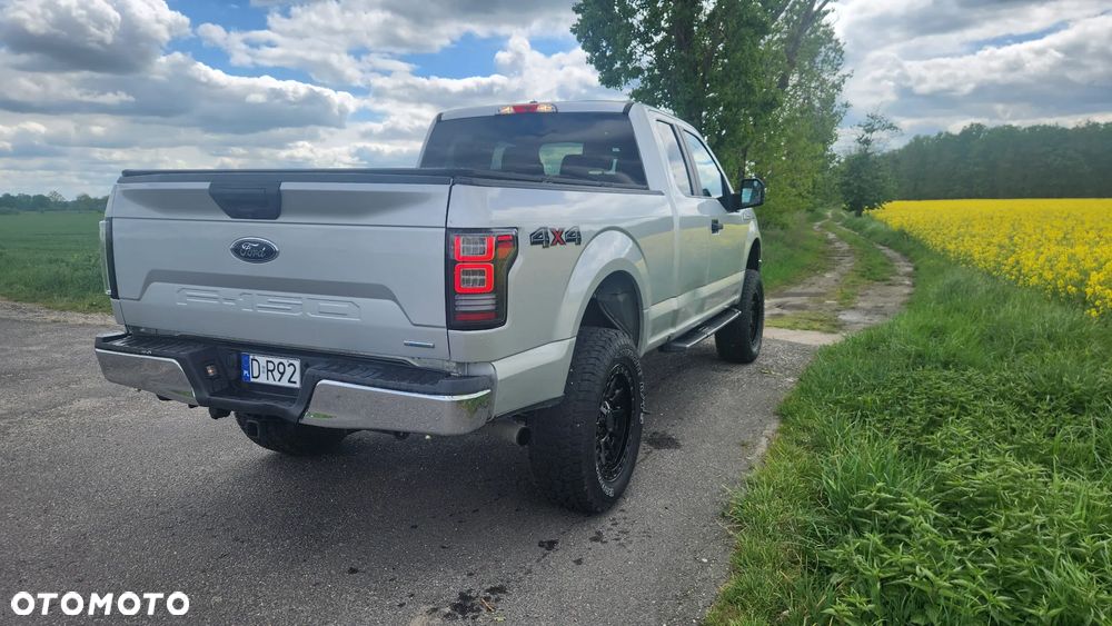 Ford F150 - 6