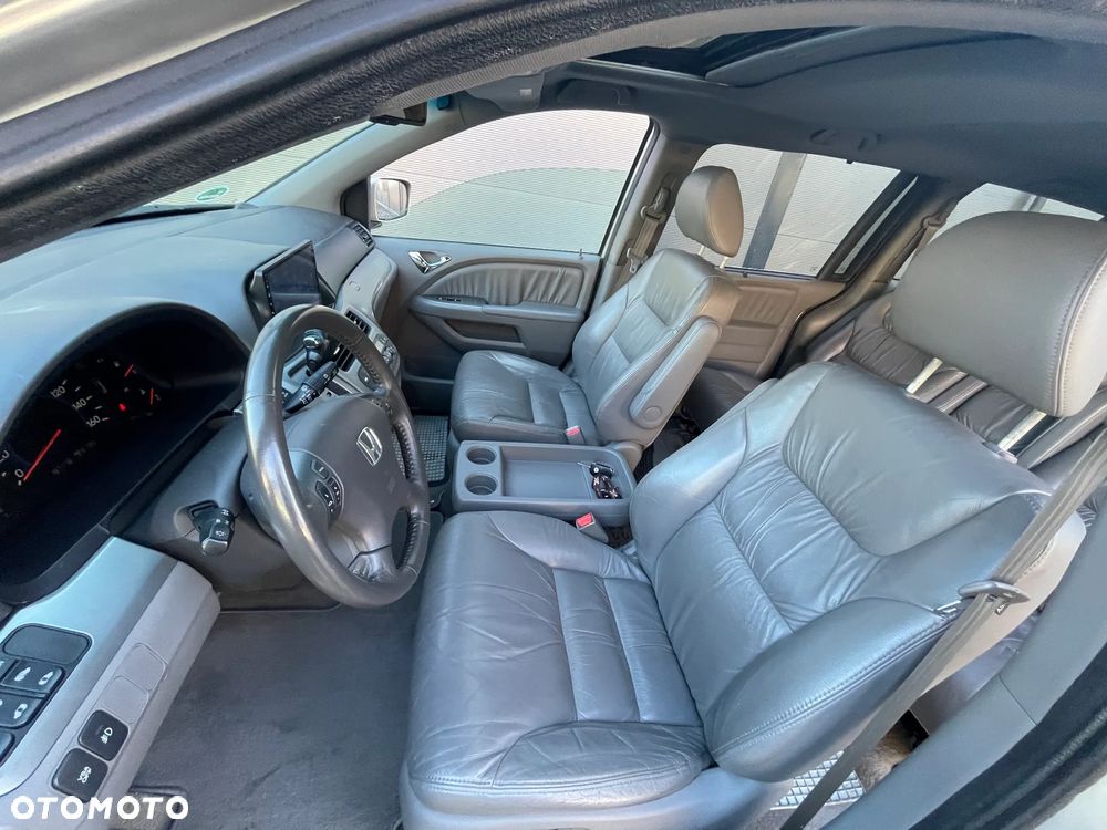 Honda Odyssey 3.5 LX - 5