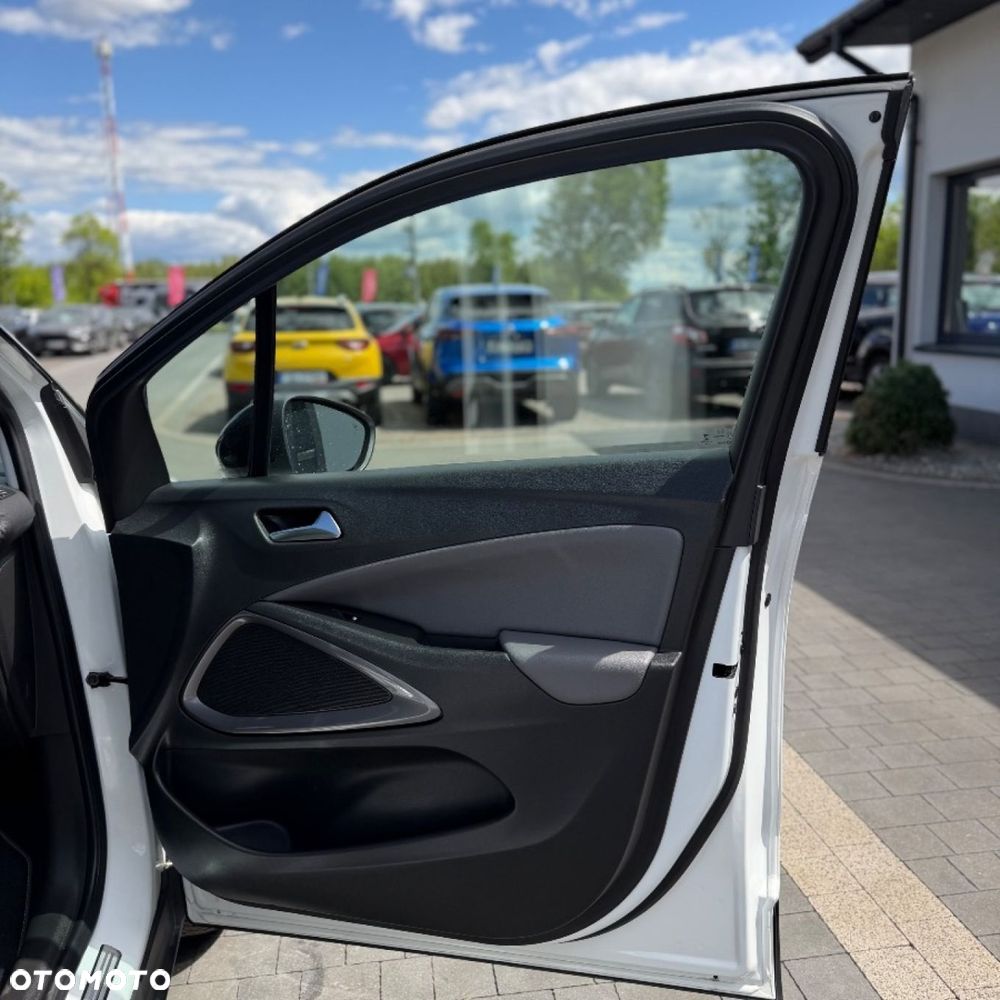 Opel Crossland X - 34