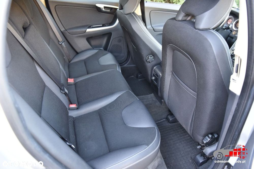 Volvo XC 60 - 21
