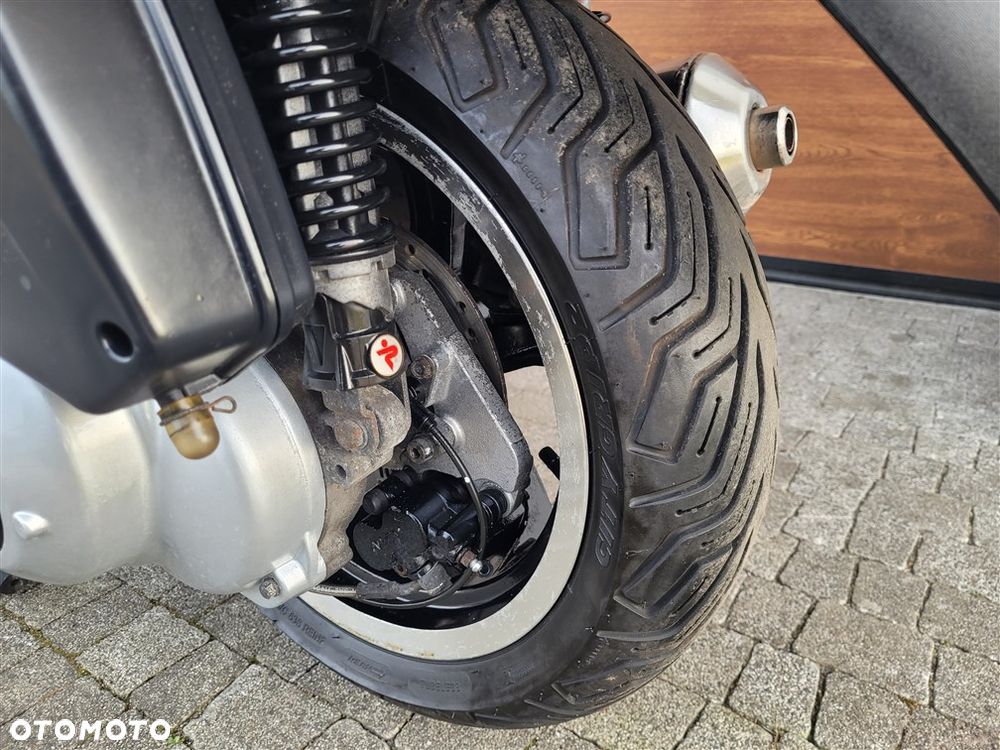 Peugeot Satelis - 29