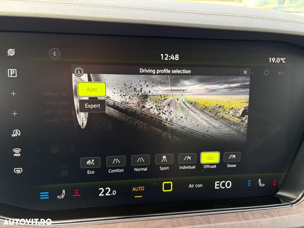 Volkswagen Touareg V6 TDI 4MOTION Elegance - 21