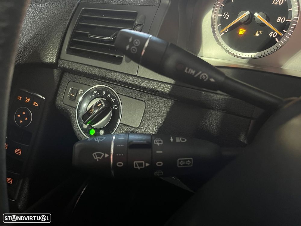 Mercedes-Benz C 220 Station CDI DPF Auto Avantgarde - 19