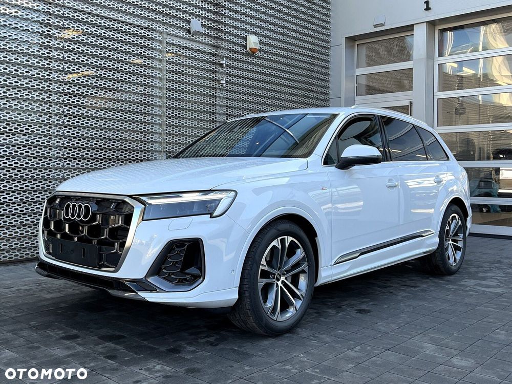 Audi Q7 - 10