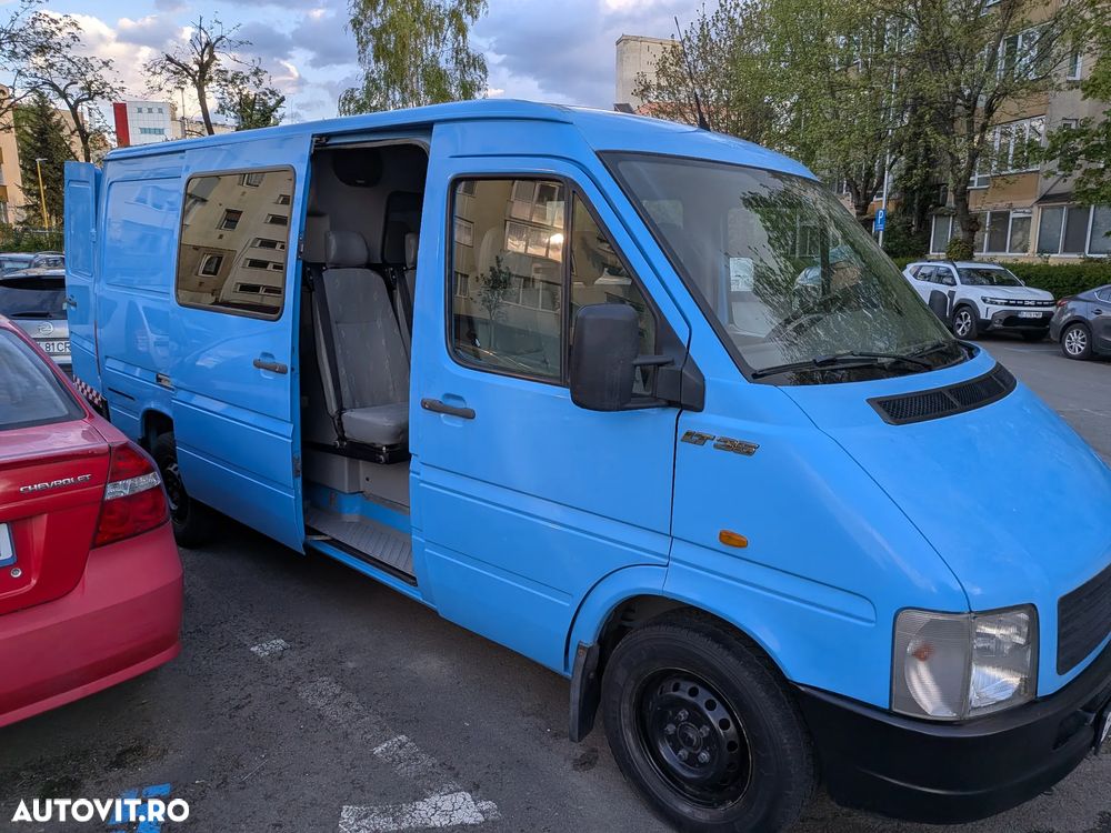 Volkswagen Multivan - 2