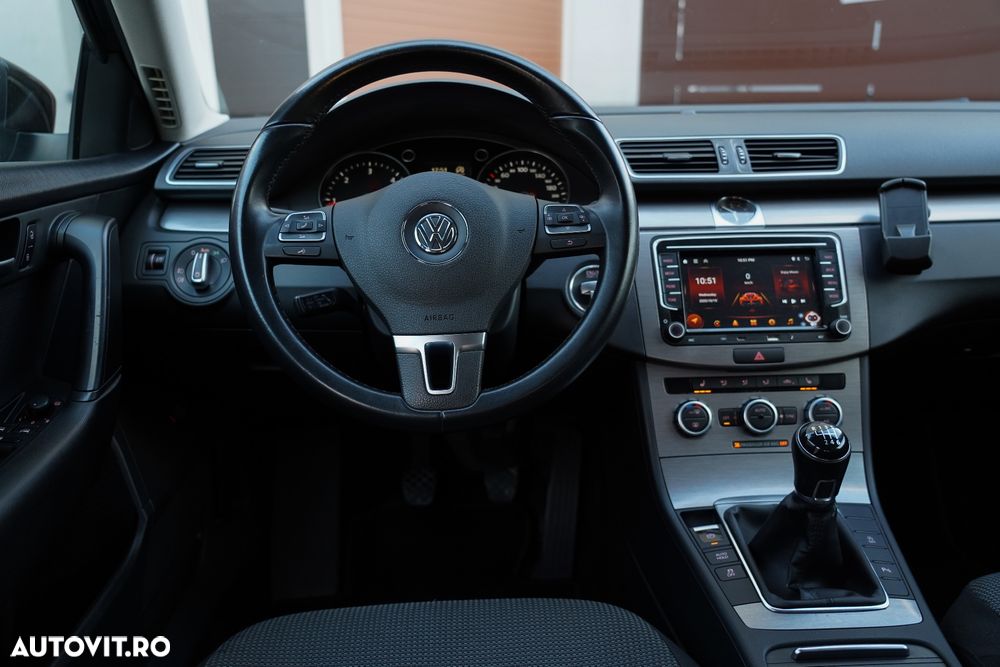 Volkswagen Passat Variant 2.0 TDI BlueMotion Technology Comfortline - 17