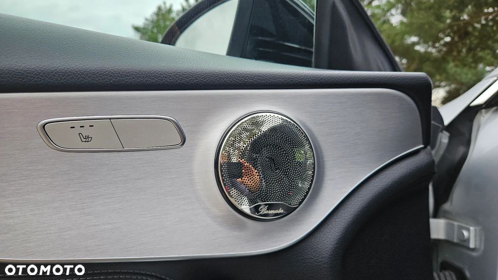 Mercedes-Benz Klasa C 200 9G-TRONIC AMG Line - 21