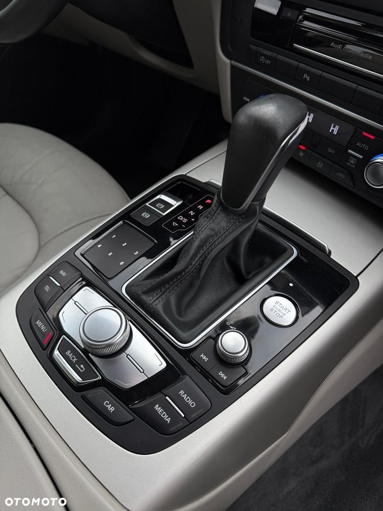 Audi A6 Avant 2.0 TDI Ultra S tronic - 11