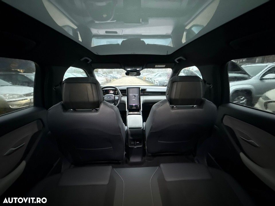 Ford Explorer RWD 77 kWh Extended Range Premium - 16