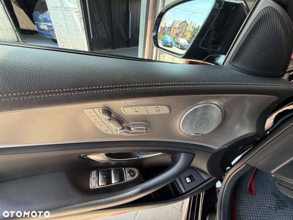 Mercedes-Benz Klasa E 200 4-Matic 9G-TRONIC - 10