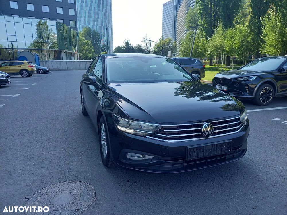 Volkswagen Passat - 2