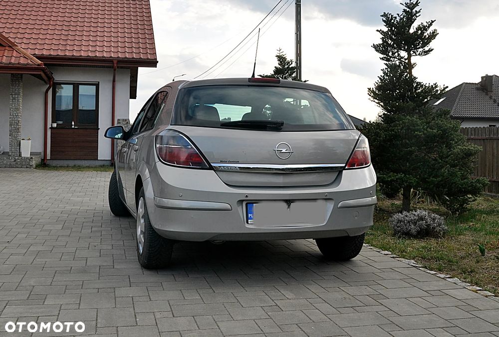 Opel Astra 1.4 Enjoy - 2