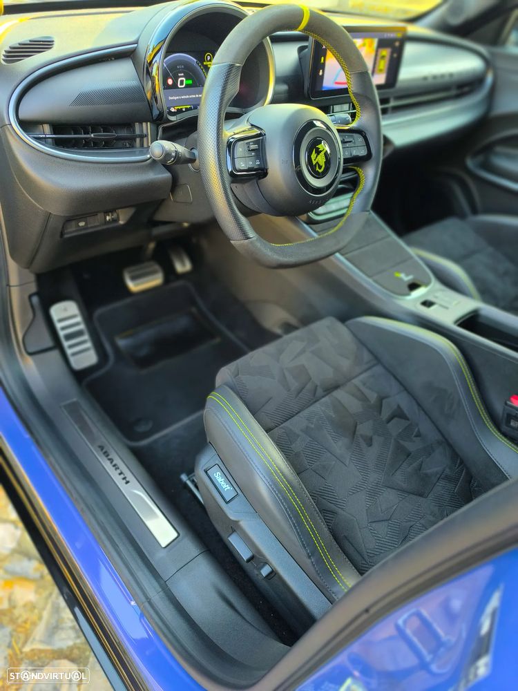 Abarth 600e 54 kWh Scorpionissima - 9