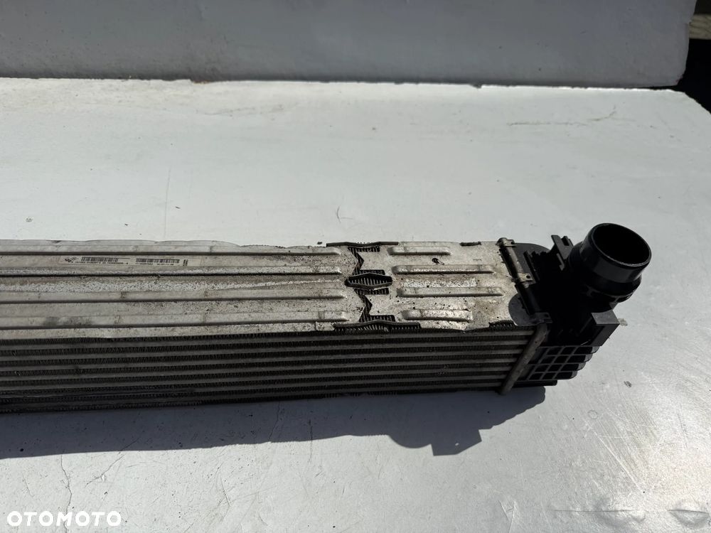 intercooler chłodnica powietrza 2.0 DCI RENAULT SCENIC III 144960023R - 3