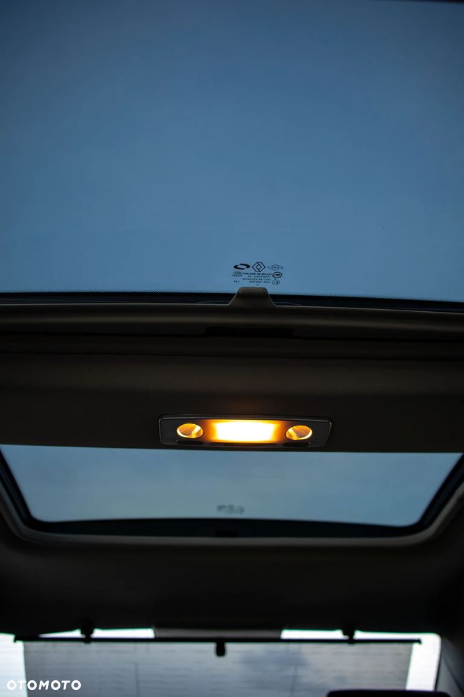 Renault Latitude - 30
