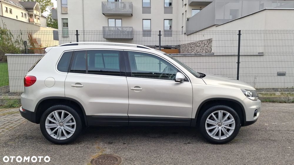 Volkswagen Tiguan - 4