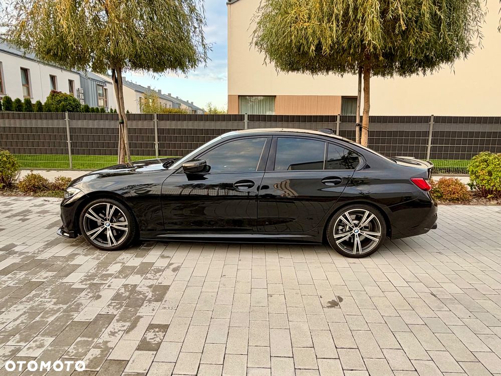 BMW Seria 3 330i M Sport sport - 3