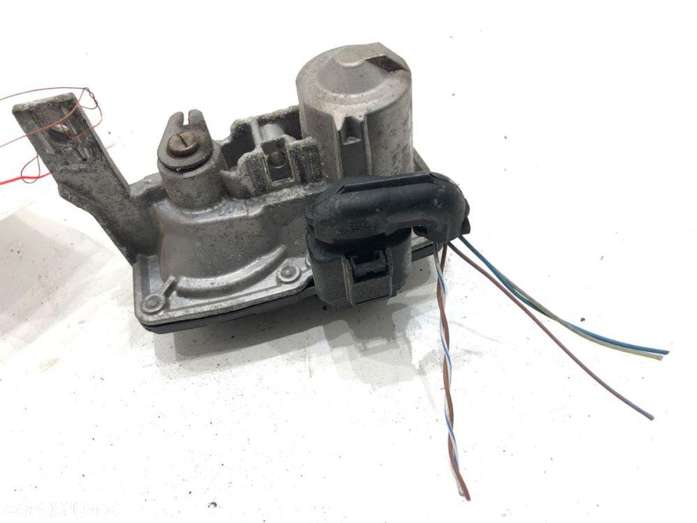 PRZEPUSTNICA WYDECHU  AUDI A4 B8 Avant (8K5) 2007 - 2015 2.0 TDI 110 kW [150 KM] olej napędowy 2013 - 1