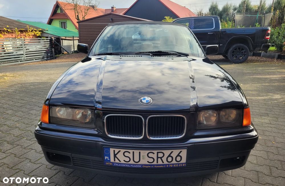BMW E36 1995 photo 2
