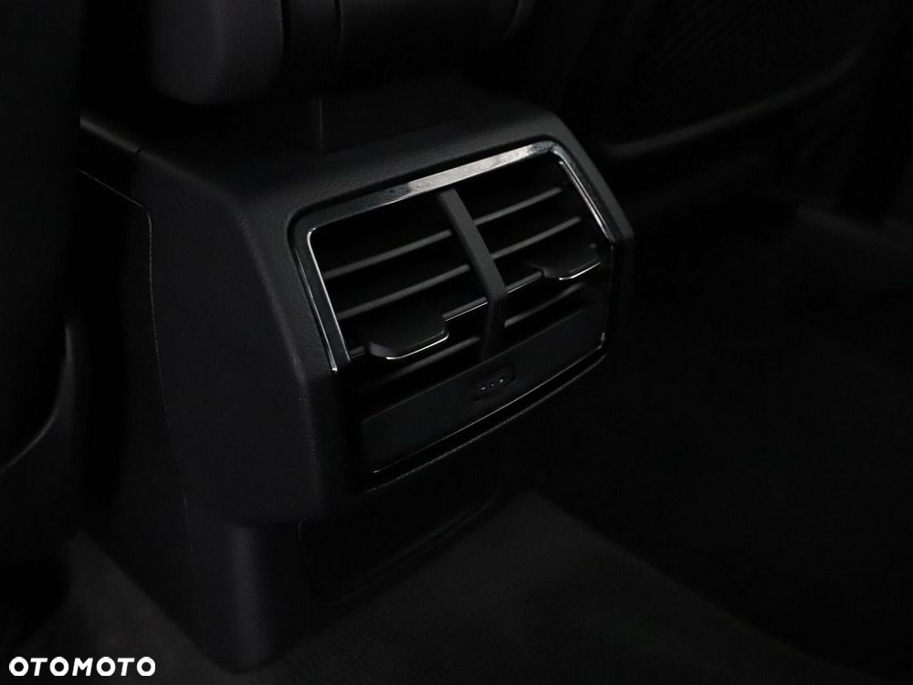 Audi Q3 40 TFSI Quattro S tronic S line - 39