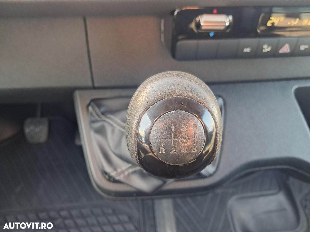Mercedes-Benz SPRINTER 317D FURGON 2.0D 170CP MANUAL EURO 6 - 17