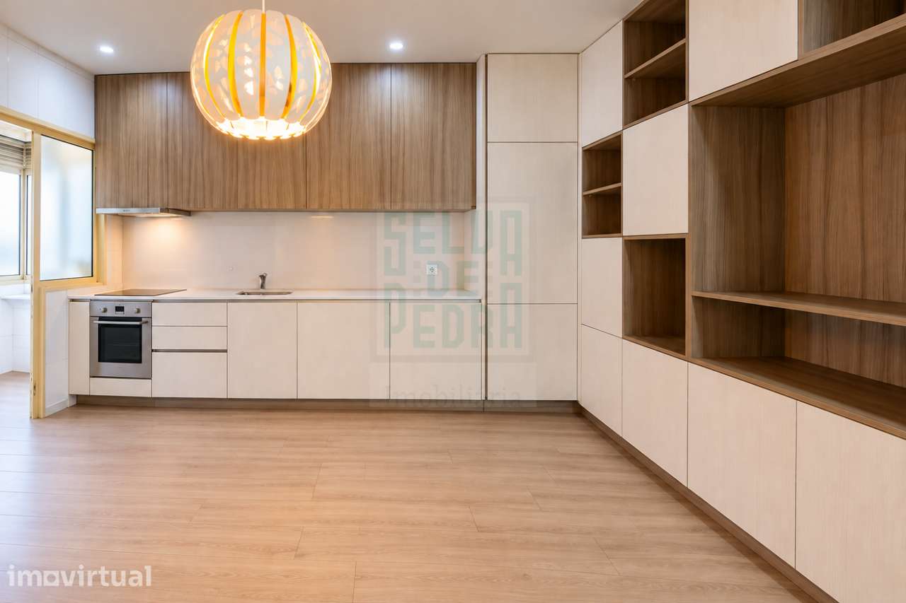 T2 mobilado e equipado na Areosa | Porto | ideal para habitação ou i - Grande imagem: 3/19