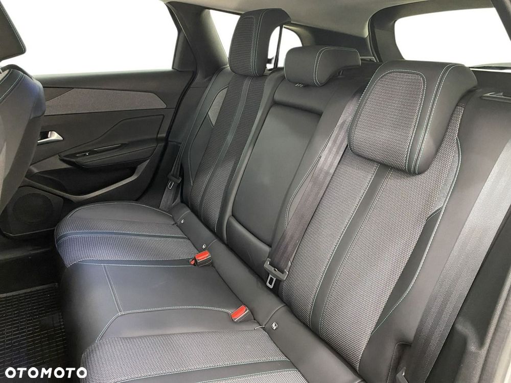 Peugeot 308 - 13