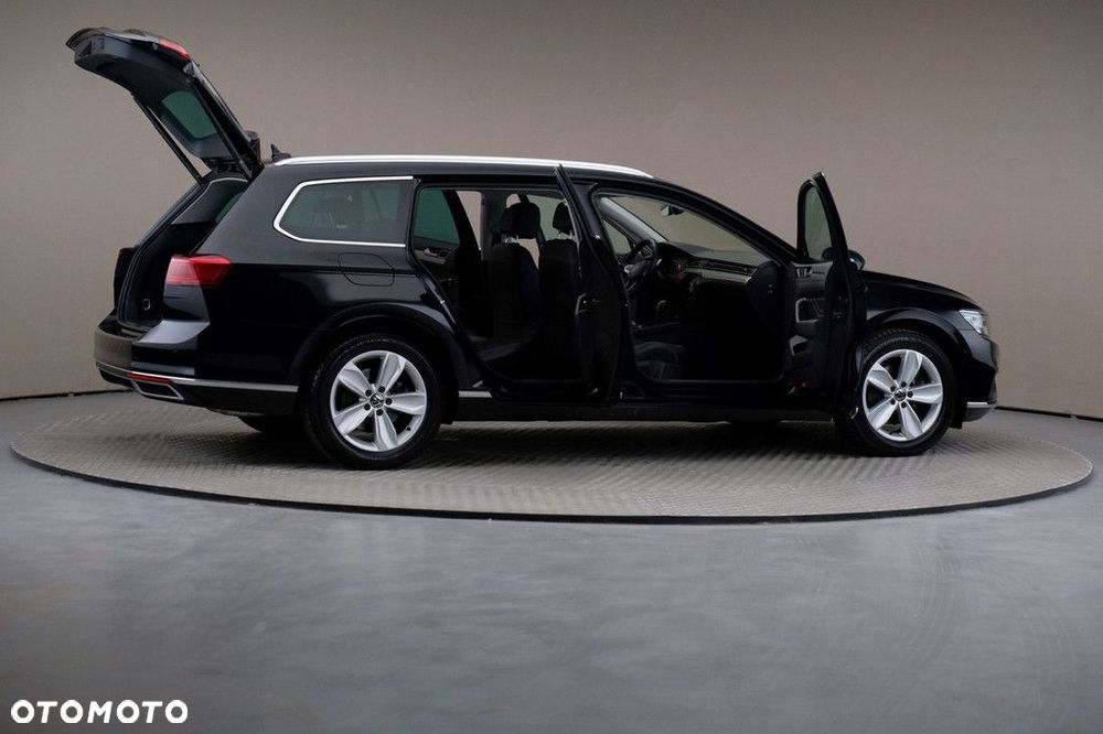 Volkswagen Passat Variant 2.0 TSI Elegance DSG - 6