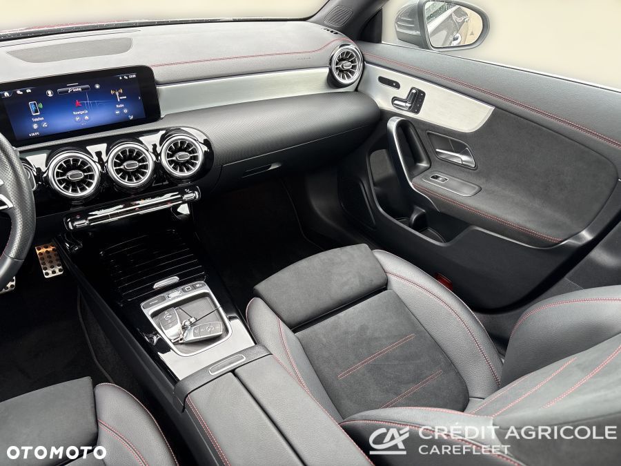 Mercedes-Benz CLA 200 mHEV 7G-DCT - 19