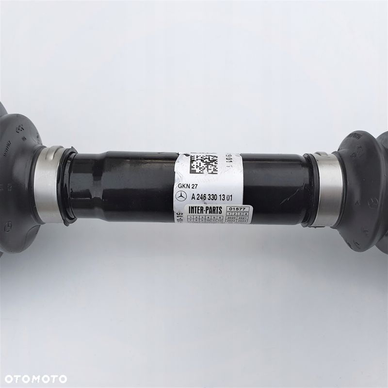 Mercedes GLA 156 242 PÓŁOŚ A2463301201 A2463301301 - 2