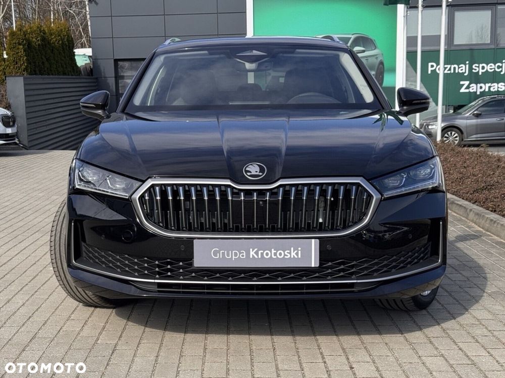 Skoda Superb 2.0 TDI SCR Drive DSG - 2