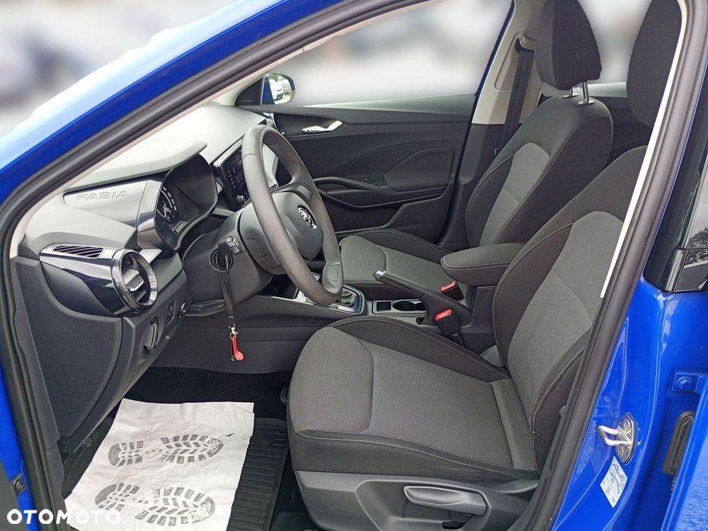 Skoda Fabia 1.0 TSI Ambition - 19