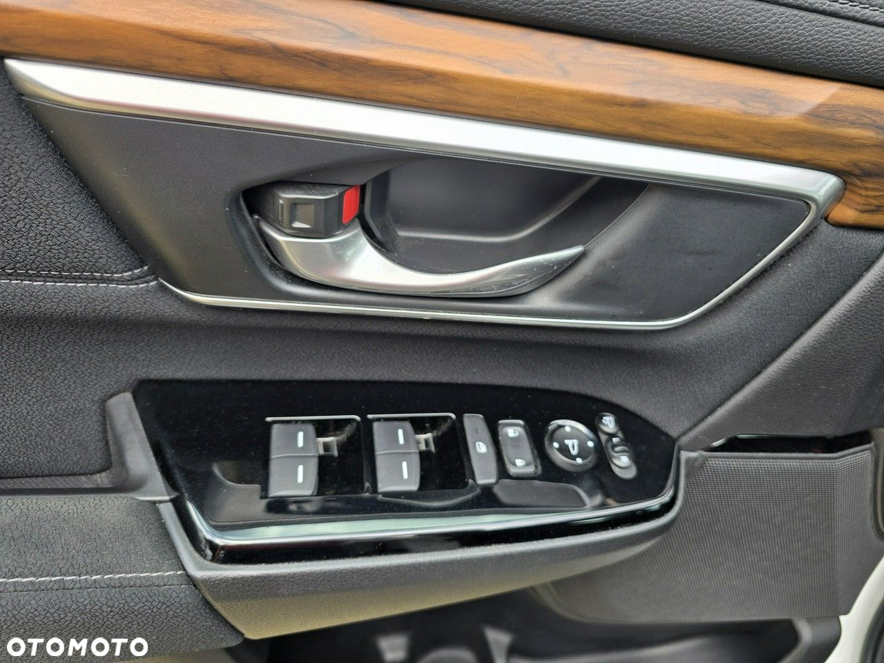 Honda CR-V - 25