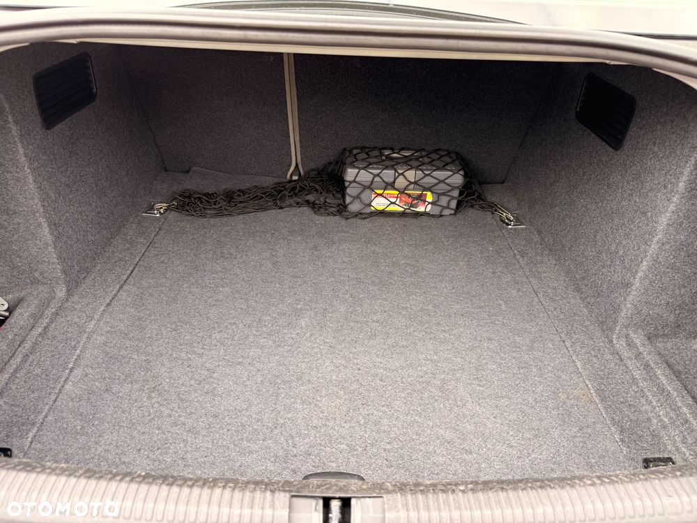 Audi A4 Limousine - 20