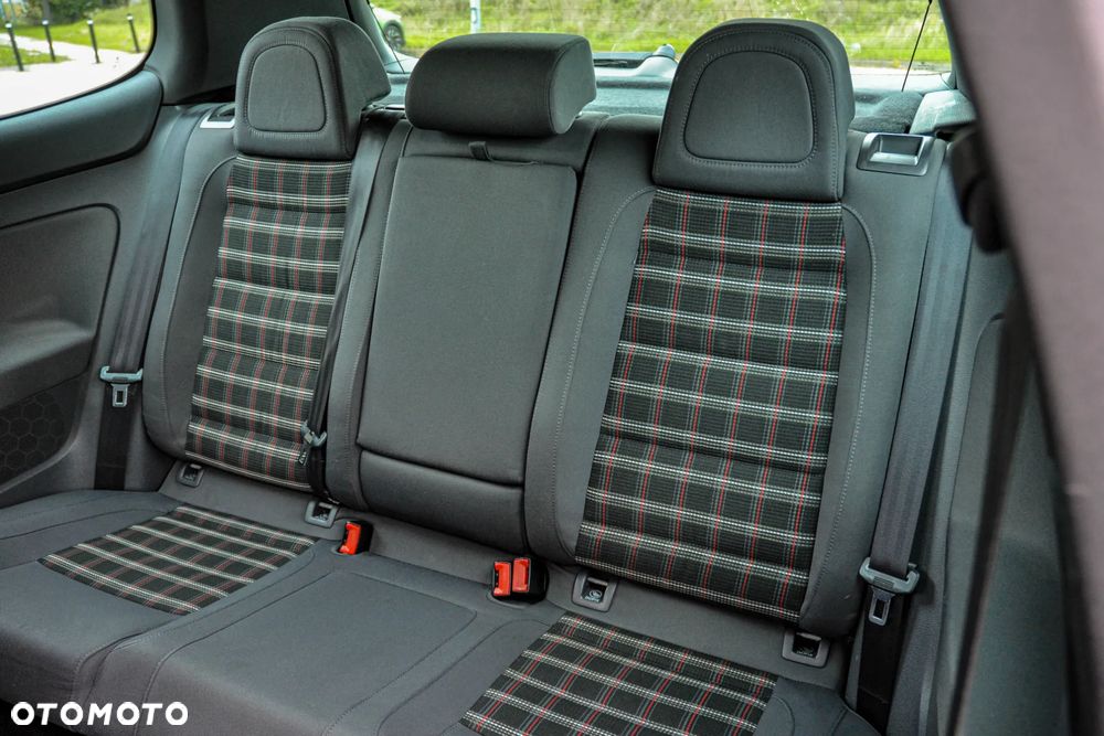 Volkswagen Golf V 2.0 TSI GTI - 8