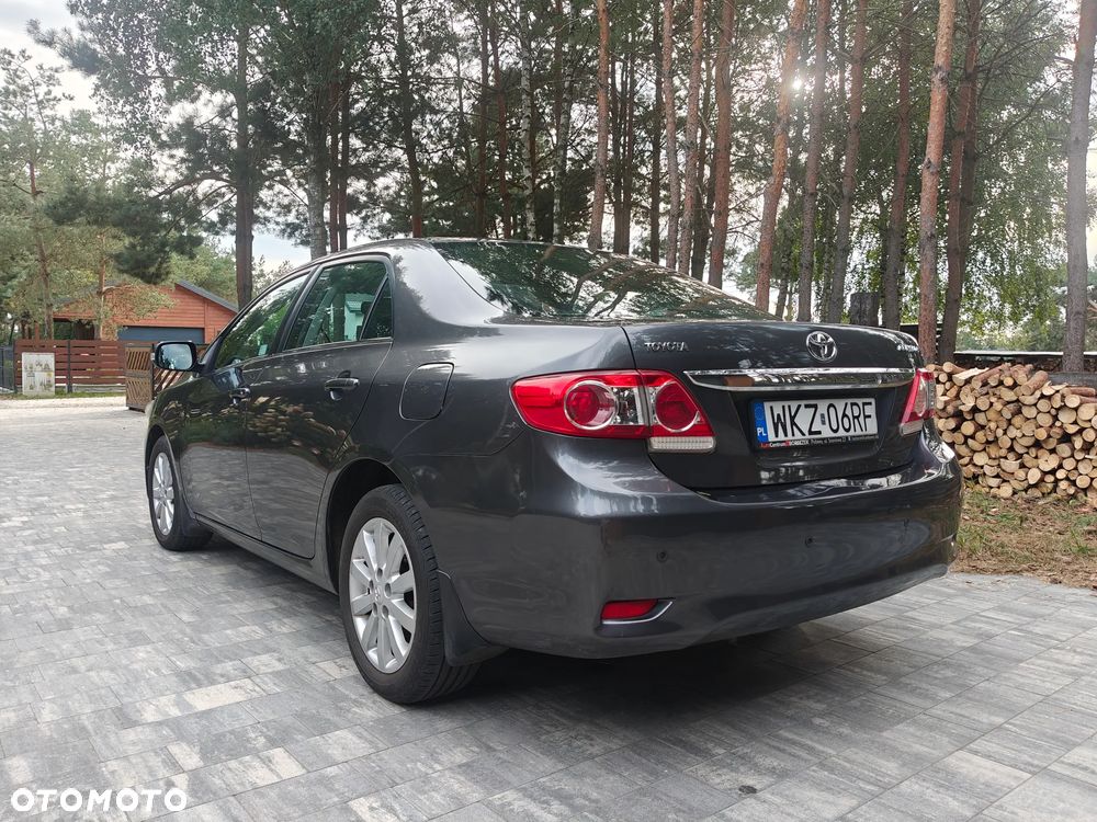 Toyota Corolla 2011 photo 4
