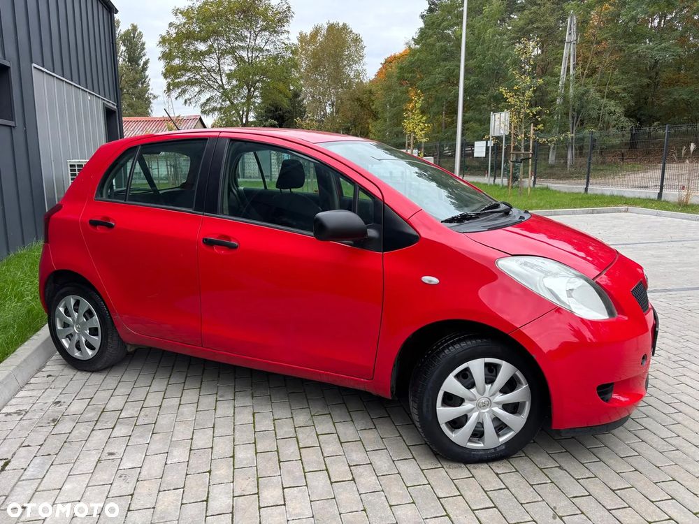 Toyota Yaris - 3