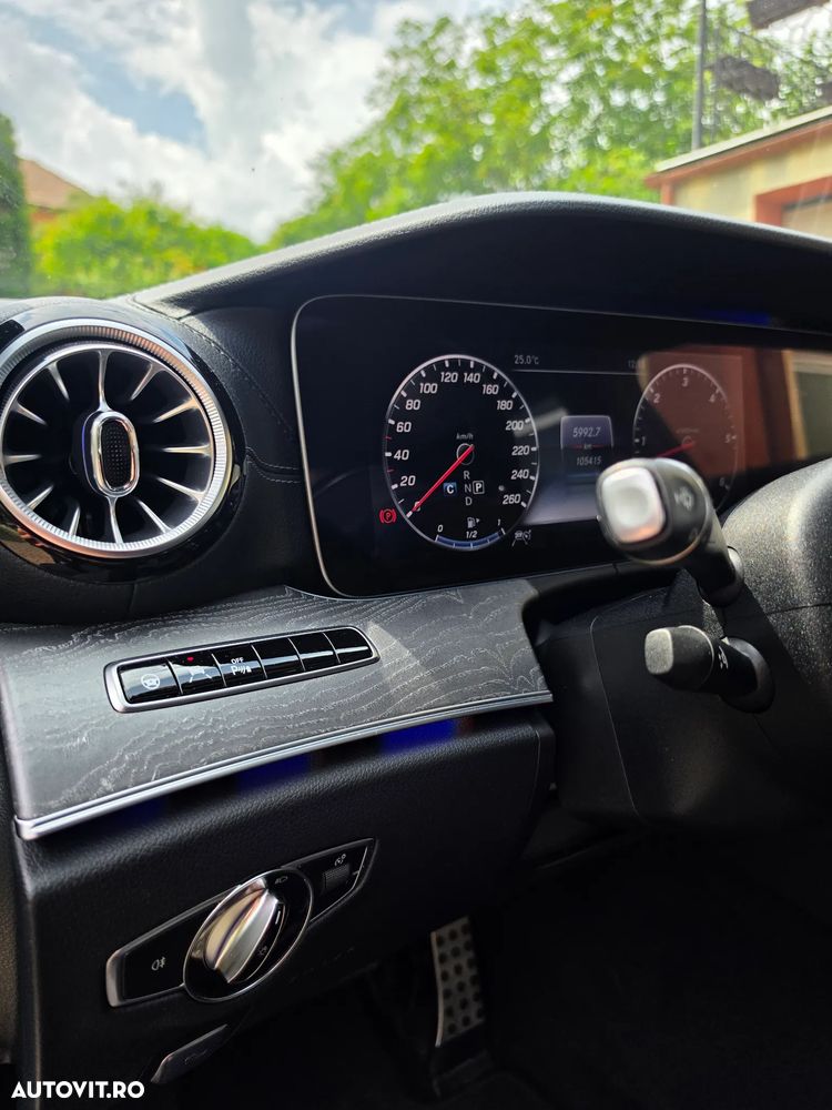 Mercedes-Benz CLS 400 d 4MATIC Aut - 25