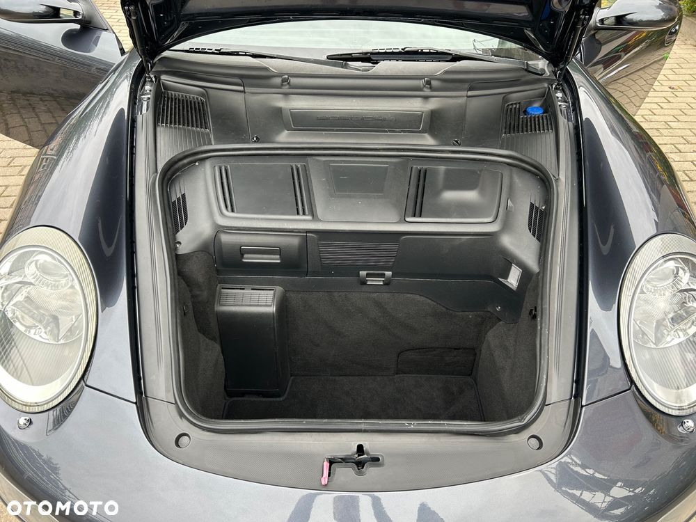 Porsche 911 - 8