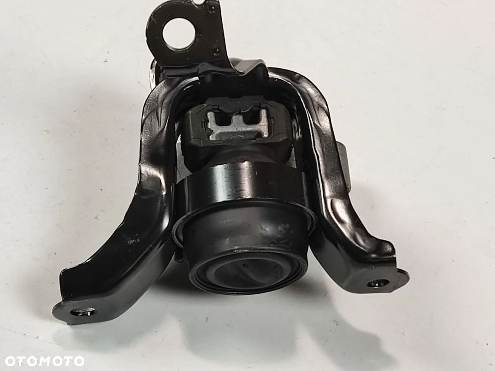 TOYOTA YARIS 1.5i Man 19-24r Poduszka Łapa Silnika Skrzyni - 1