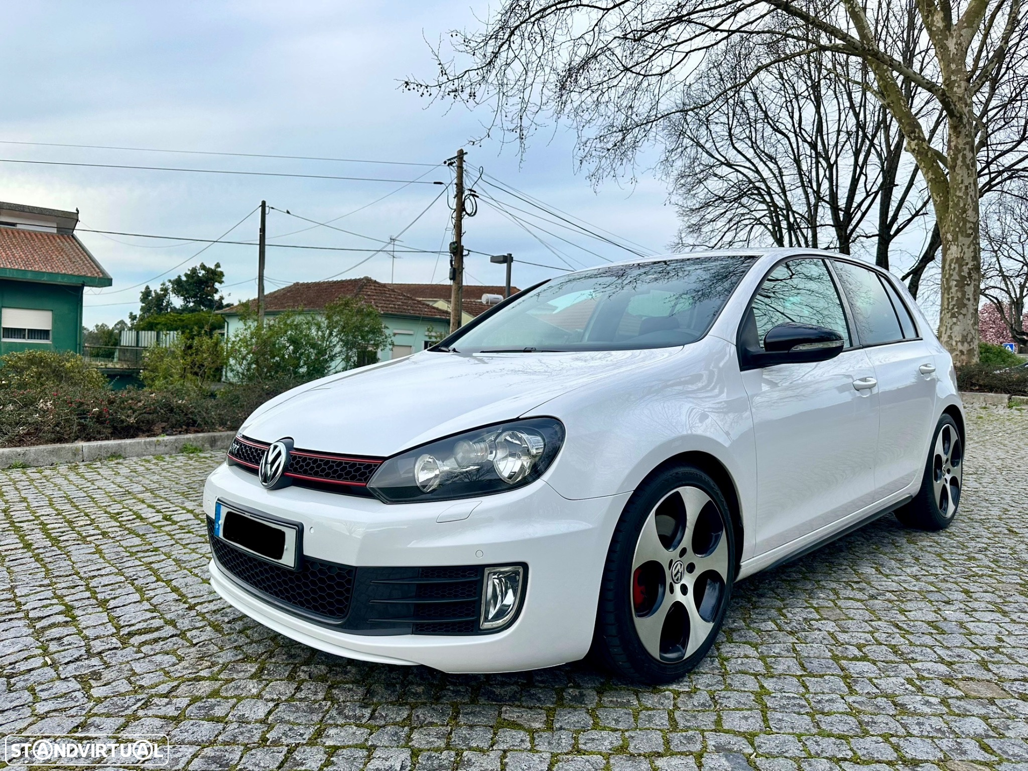 VW Golf 2.0 GTI DSG - 2
